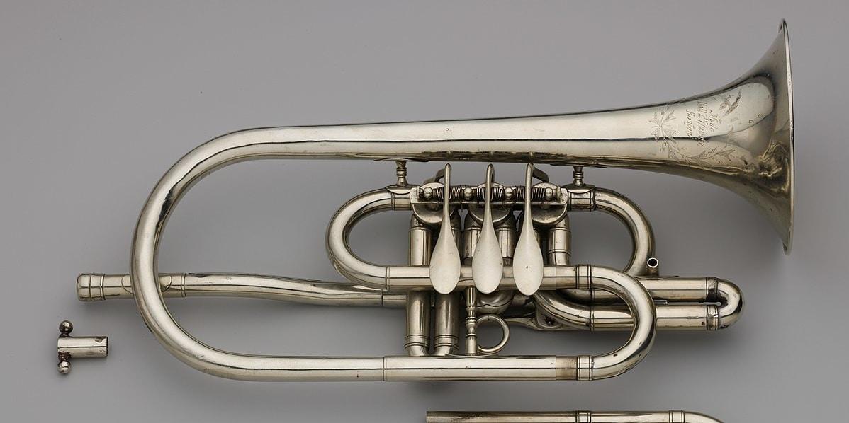 Rotary valve trumpet